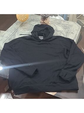KATHMANDU MENS BLACK MERINO WOOL MEDIUM SWEATER